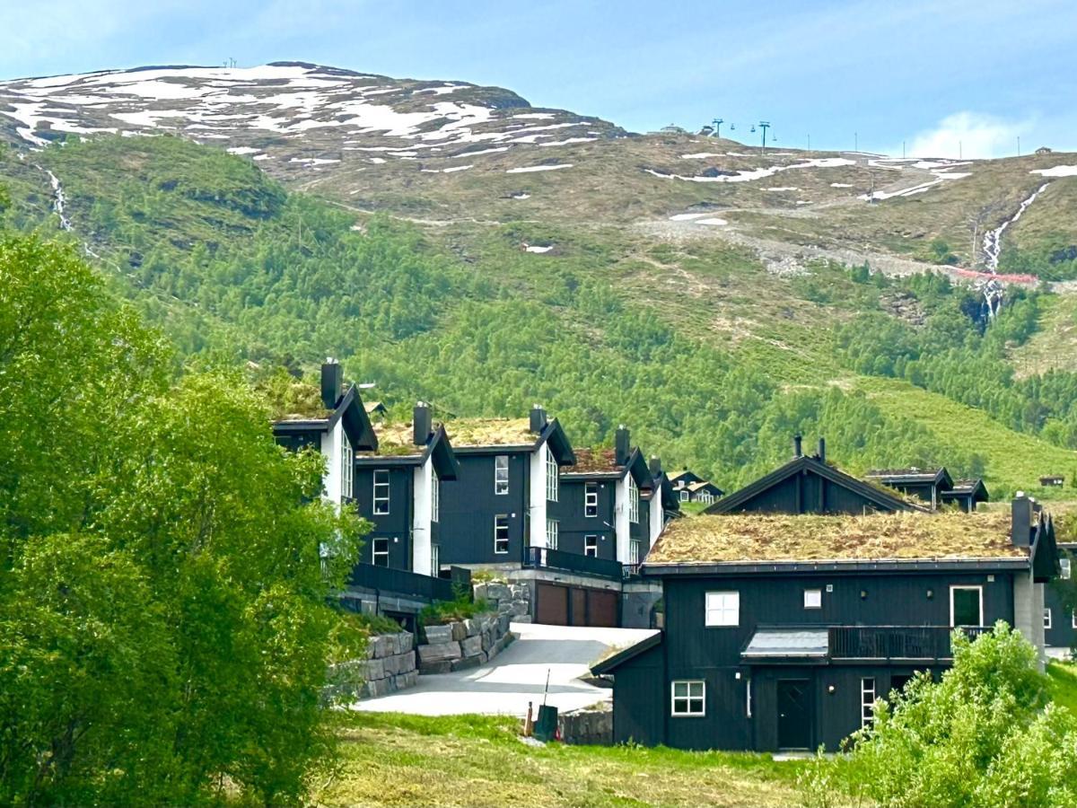 Lovise Mountain Apartment ストランダ エクステリア 写真