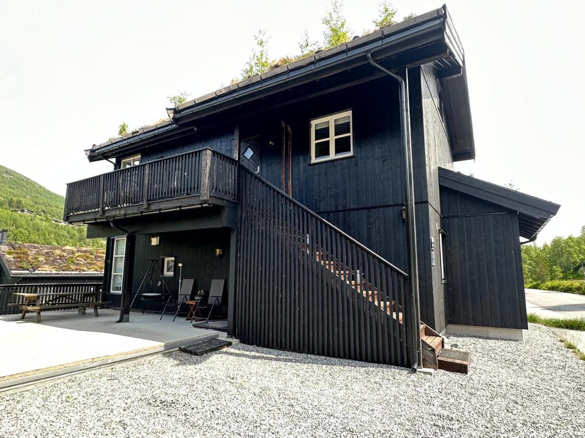Lovise Mountain Apartment ストランダ エクステリア 写真